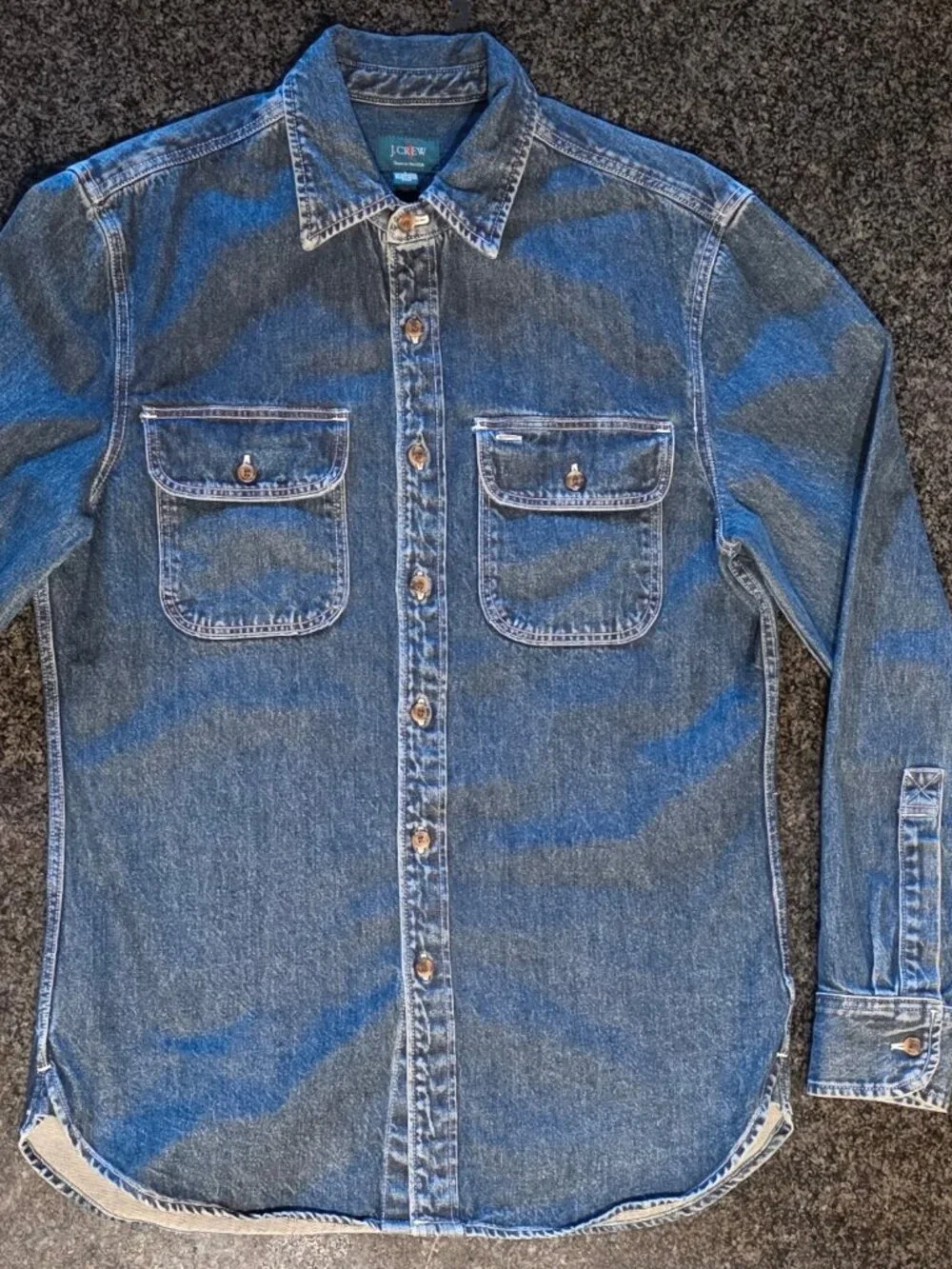J.Crew Men's Sewn-In-The-USA Heavyweight Denim Workshirt / Small / CC102